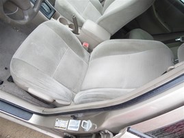 2005 TOYOTA COROLLA LE 4DR GOLD 1.8 AT Z19624